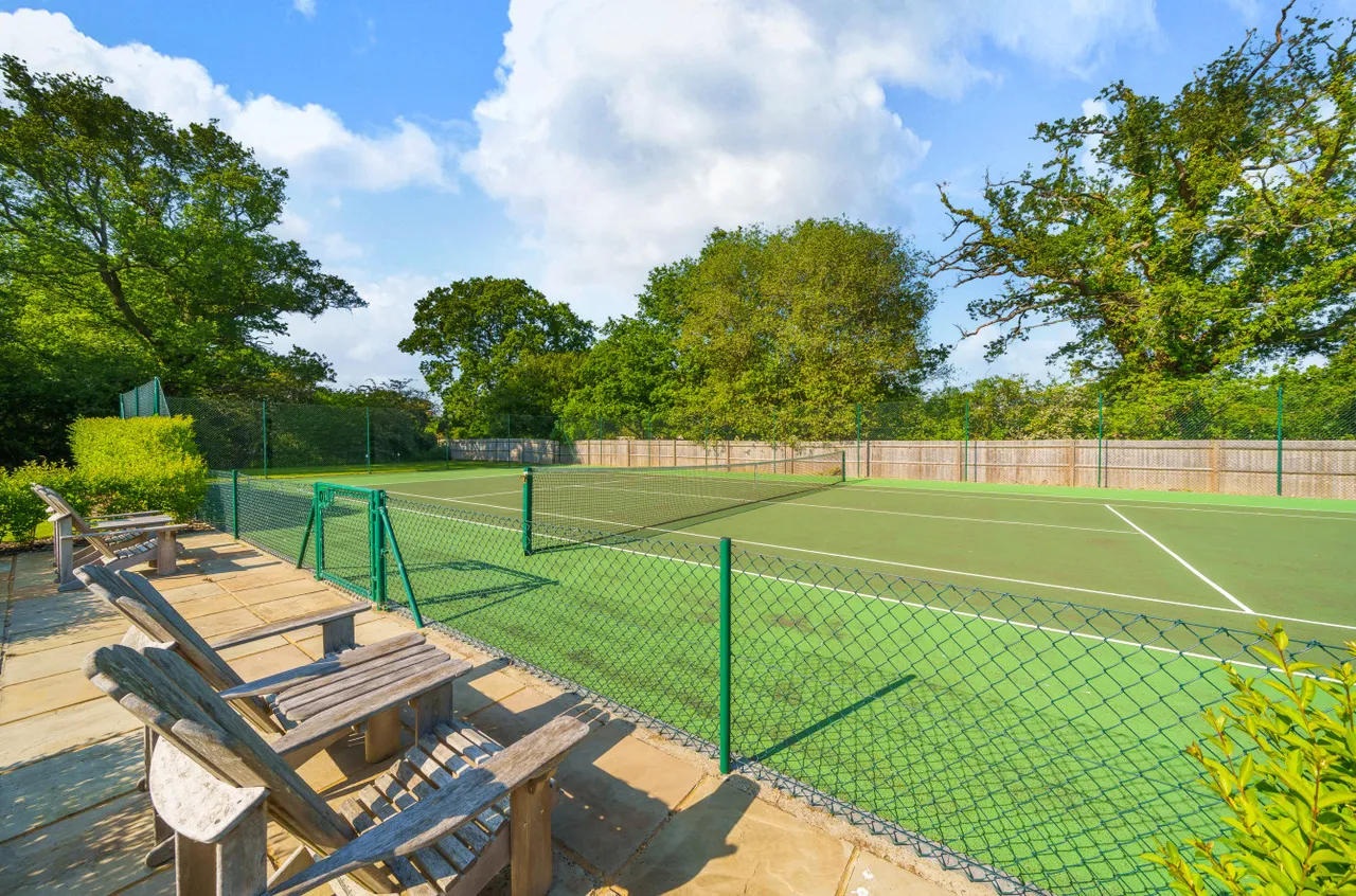 Flexlands Place, Chobham, GU24, photo 22