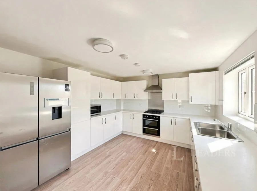 Four Acre Drive, Houghton Conquest, MK45, photo 2
