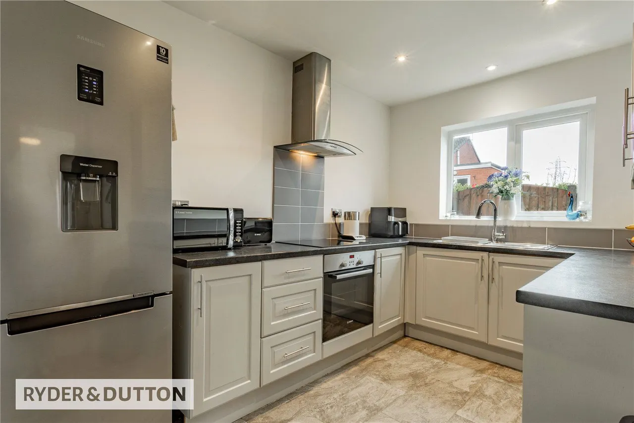 Highbury Way, Royton, OL2, photo 10