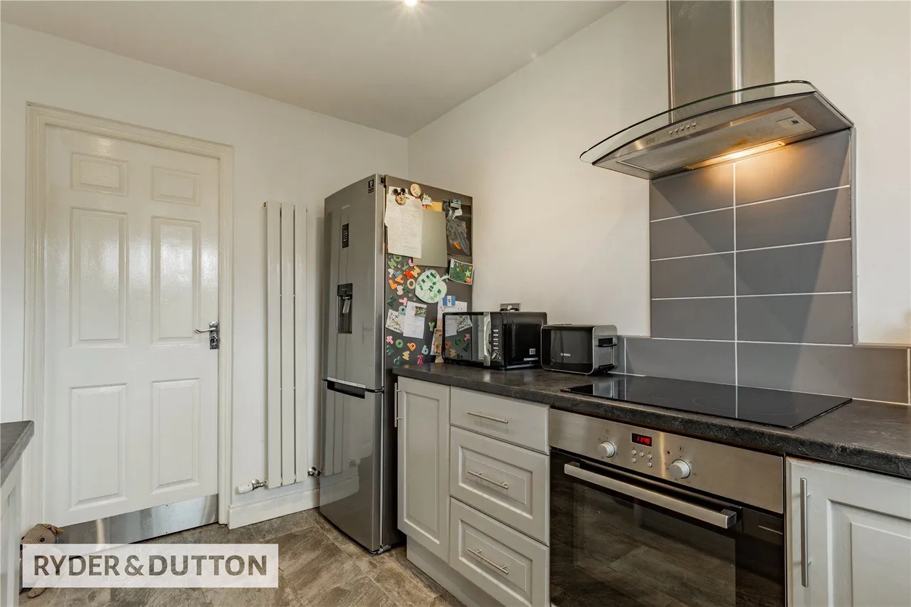 Highbury Way, Royton, OL2, photo 12