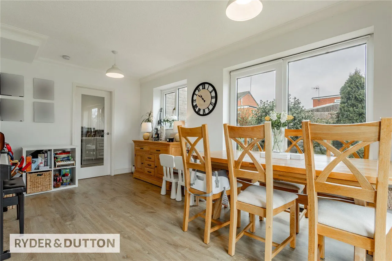 Highbury Way, Royton, OL2, photo 9