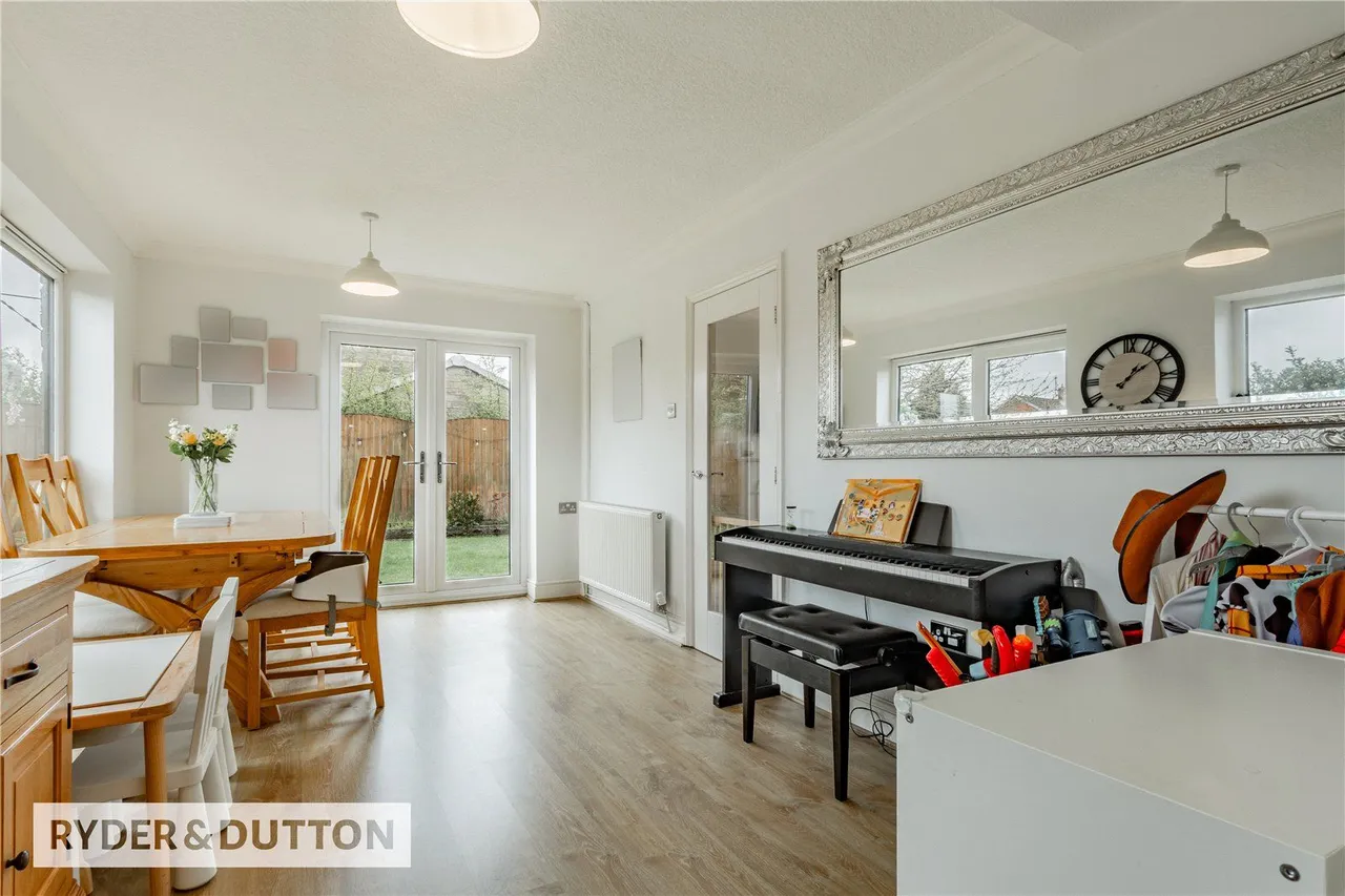 Highbury Way, Royton, OL2, photo 8