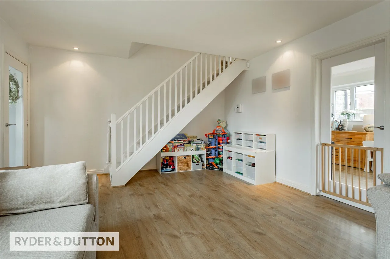 Highbury Way, Royton, OL2, photo 6