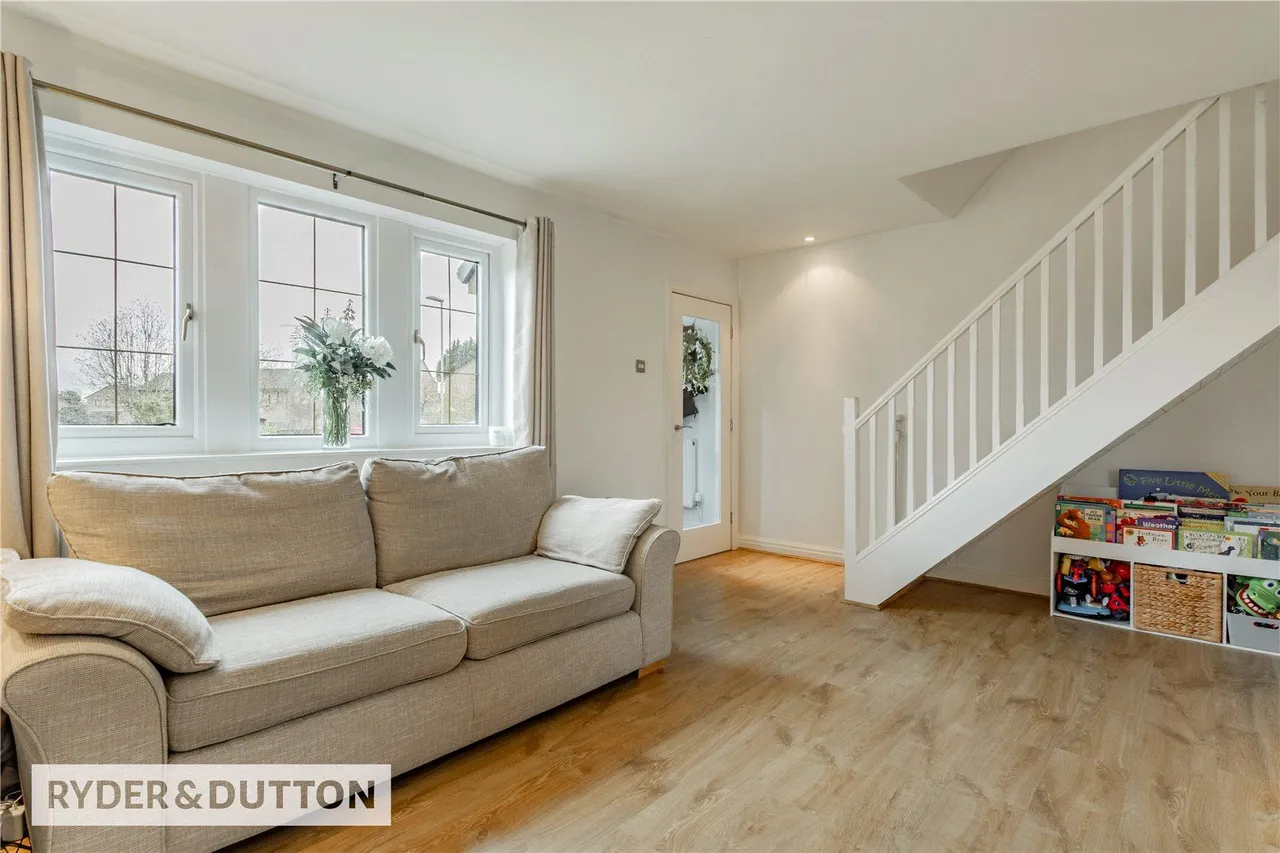 Highbury Way, Royton, OL2, photo 5
