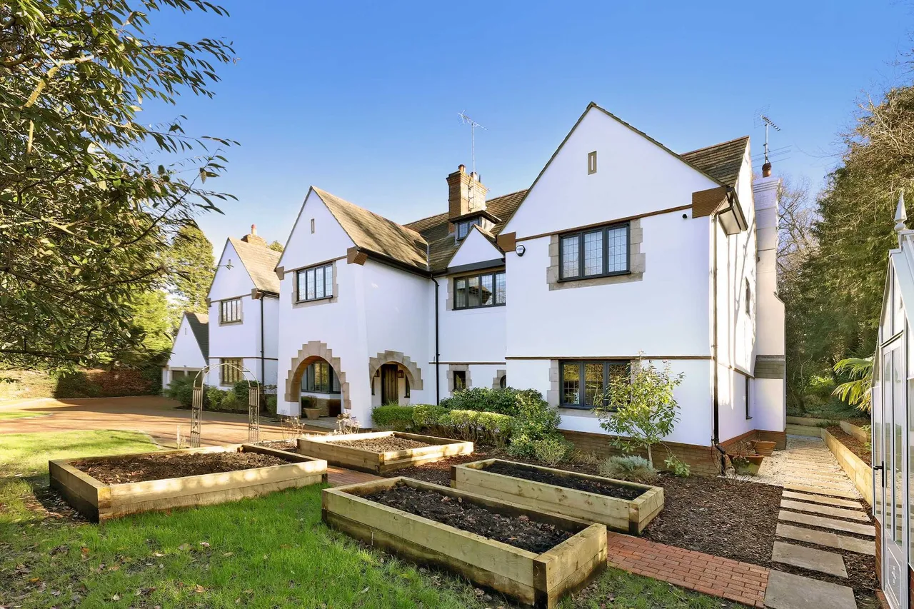 Westfield Road, Beaconsfield, HP9, photo 2