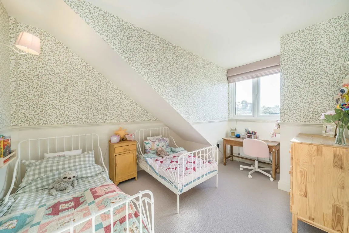 Heybridge Avenue, SW16, photo 6