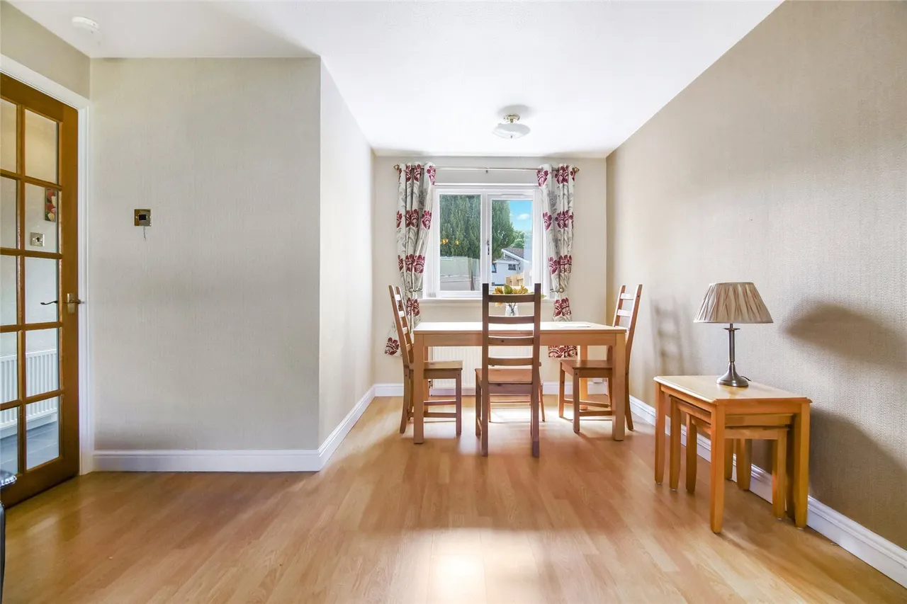 Mount Cameron Drive North, St Leonards, East Kilbride, South Lanarkshire, G74, photo 8