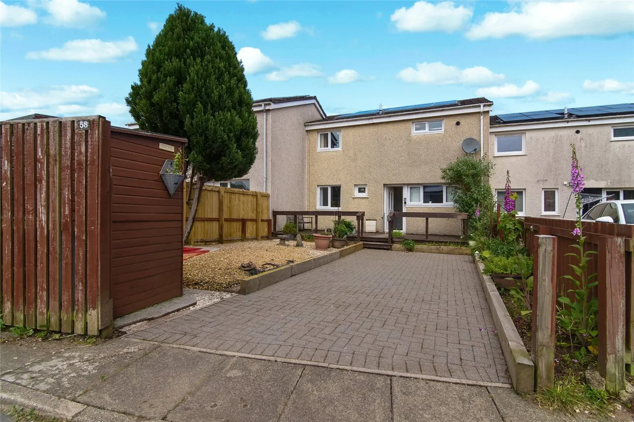 Mount Cameron Drive North, St Leonards, East Kilbride, South Lanarkshire, G74, photo 23