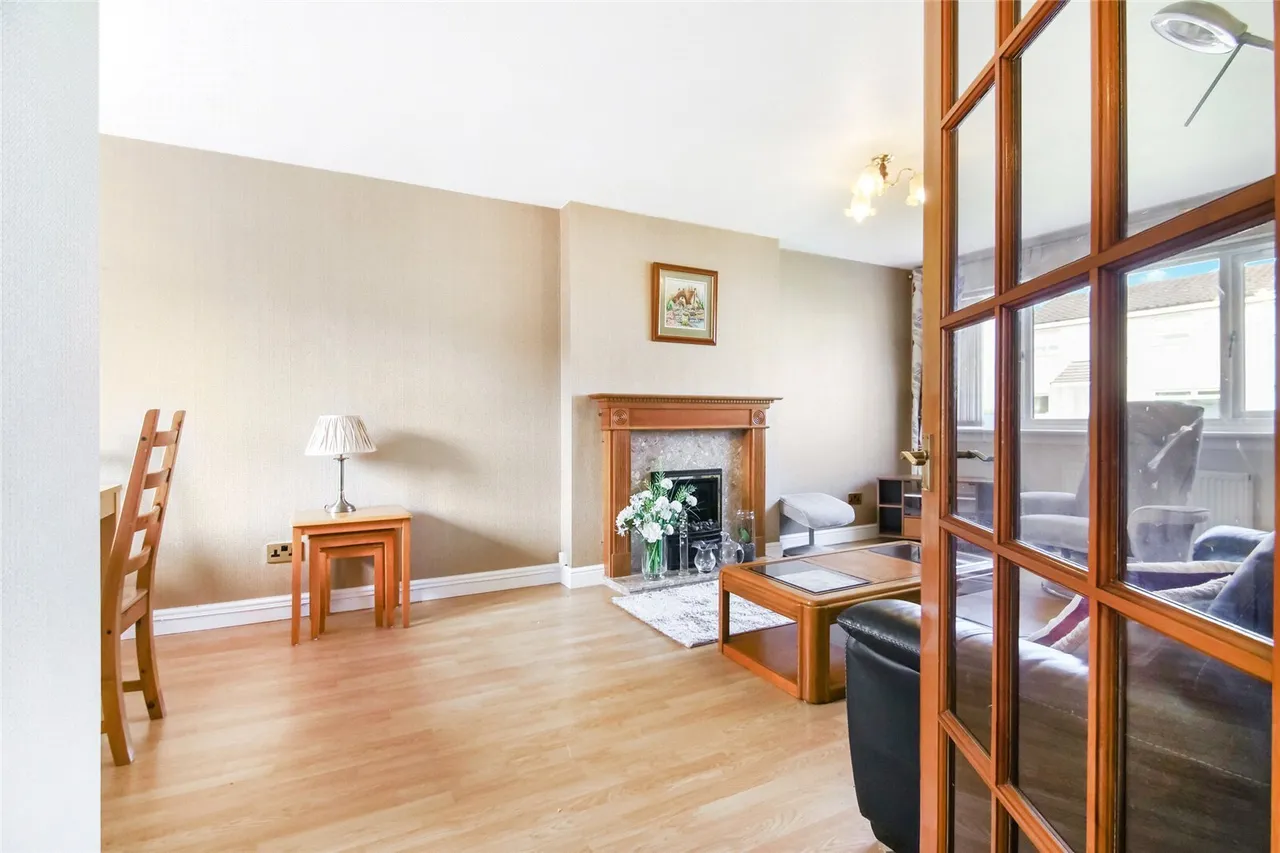 Mount Cameron Drive North, St Leonards, East Kilbride, South Lanarkshire, G74, photo 5