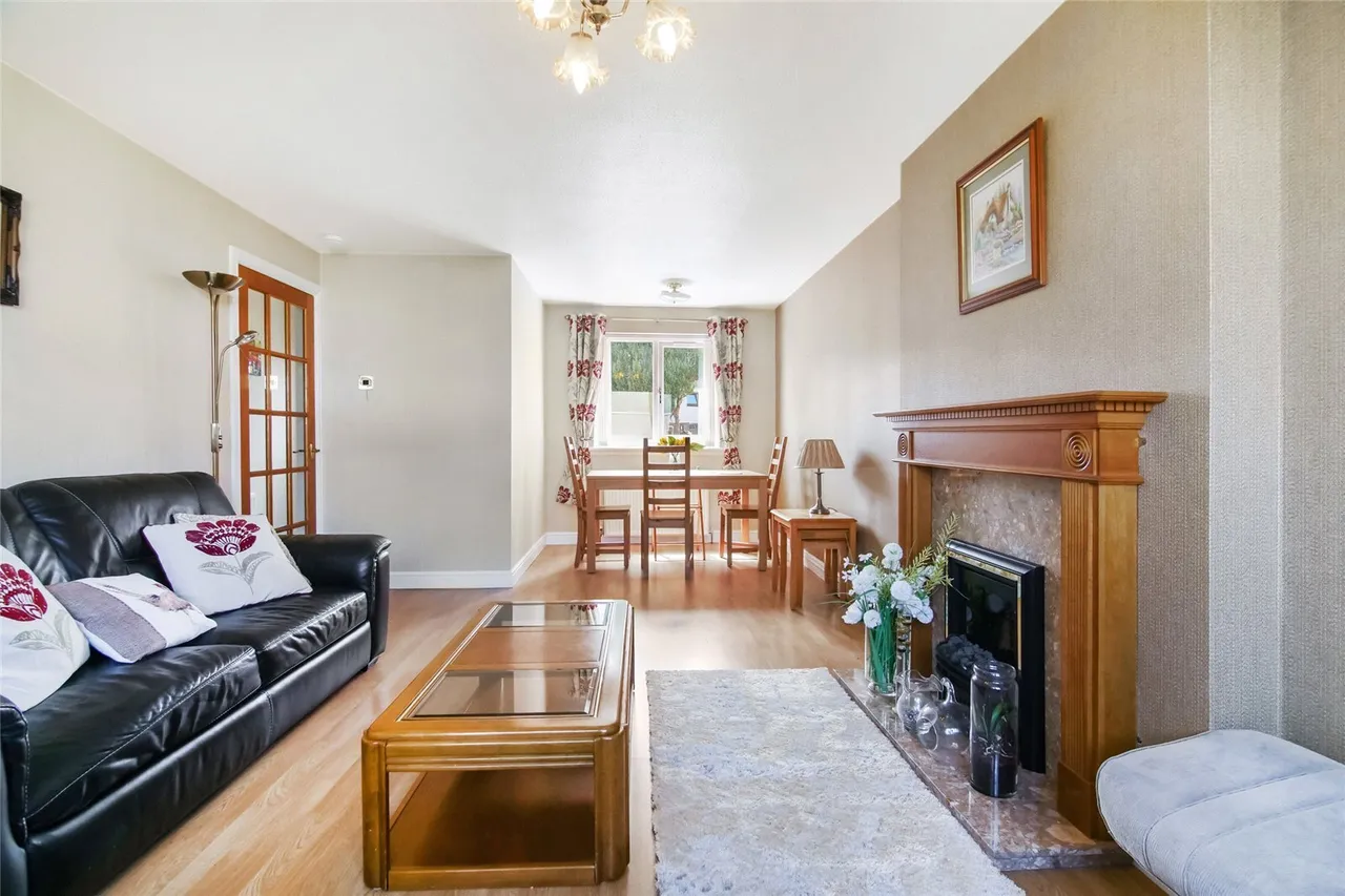Mount Cameron Drive North, St Leonards, East Kilbride, South Lanarkshire, G74, photo 7