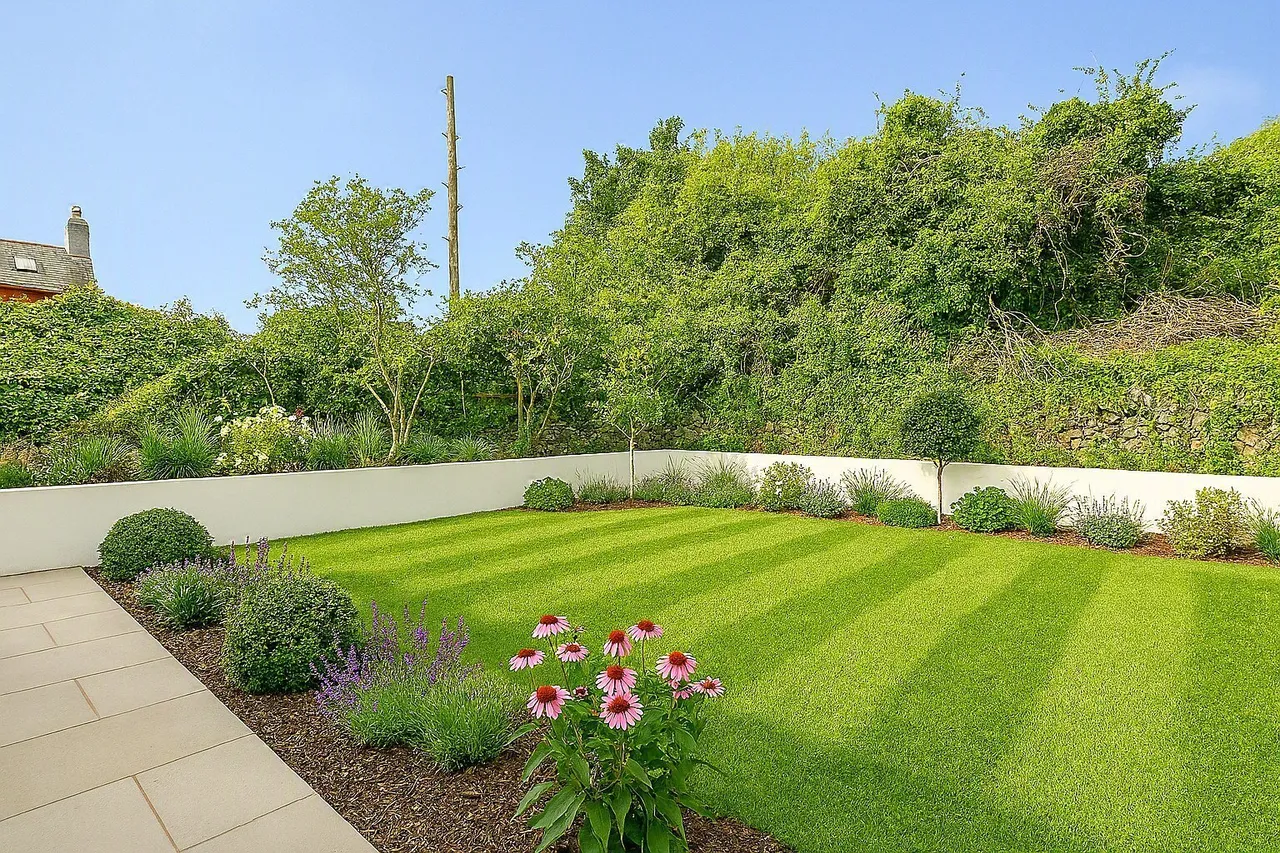 Station Road, Pool, TR15, photo 2
