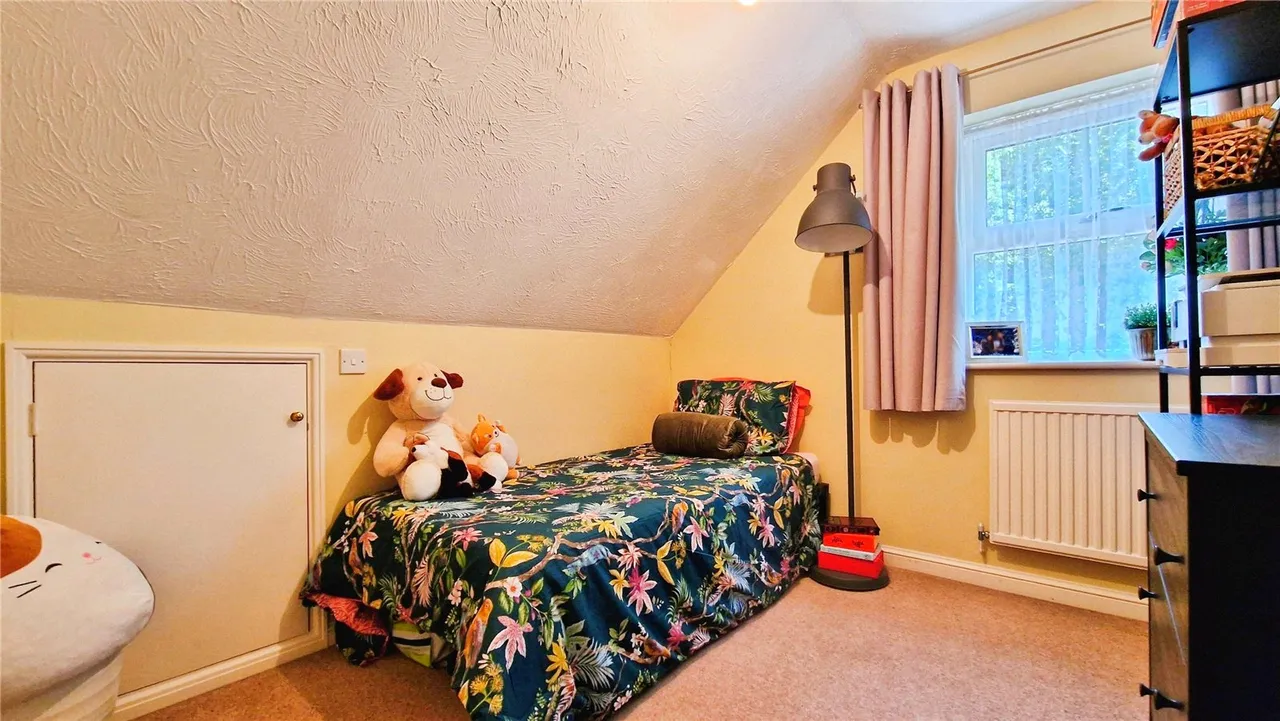 Dunford Place, Binfield, Bracknell, Berkshire, RG42 4UJ, photo 19