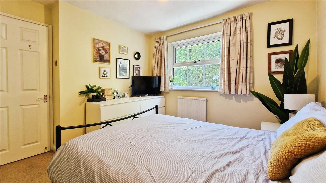 Dunford Place, Binfield, Bracknell, Berkshire, RG42 4UJ, photo 14