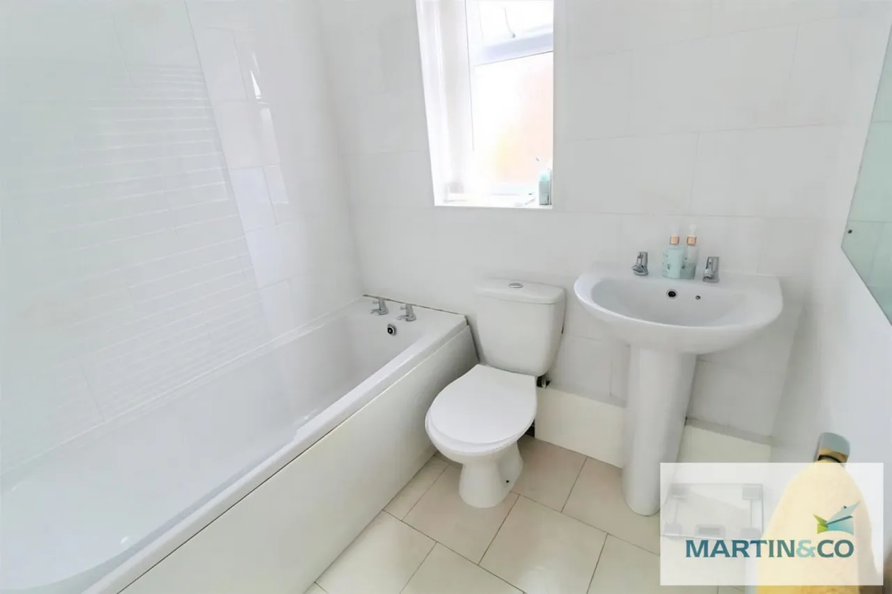 Greenway Road, Speke, L24, photo 8