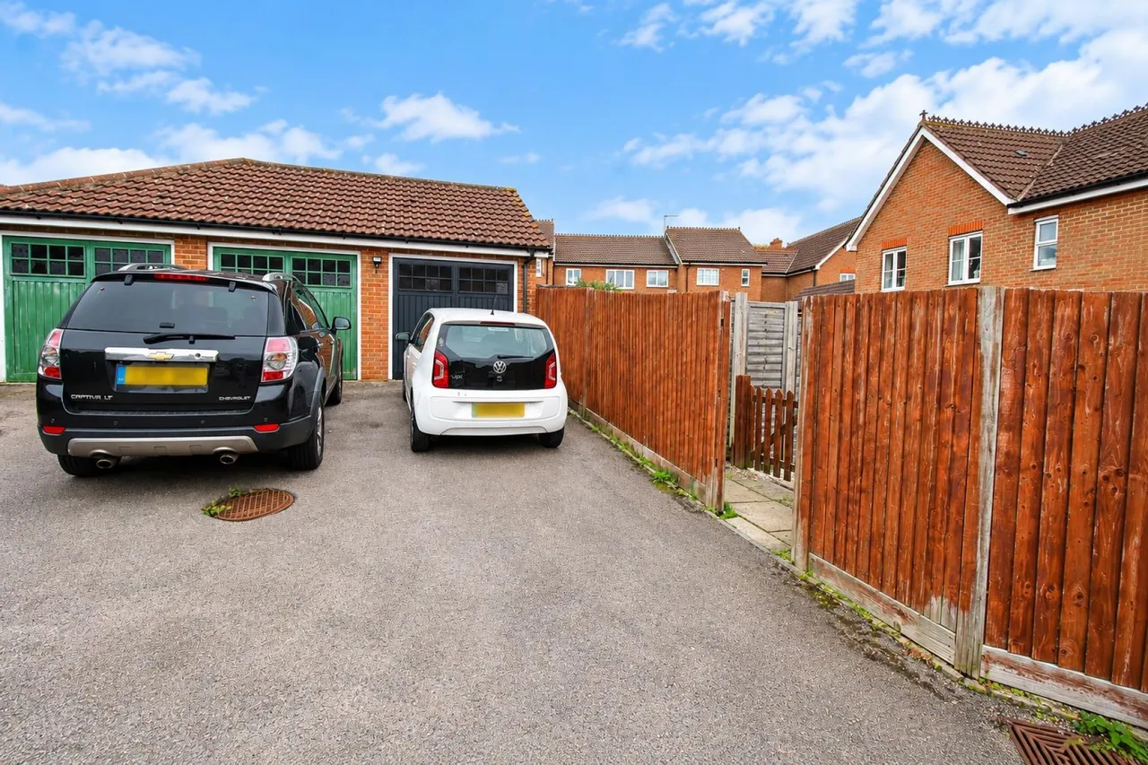 Malkin Drive, Church Langley, CM17, photo 14