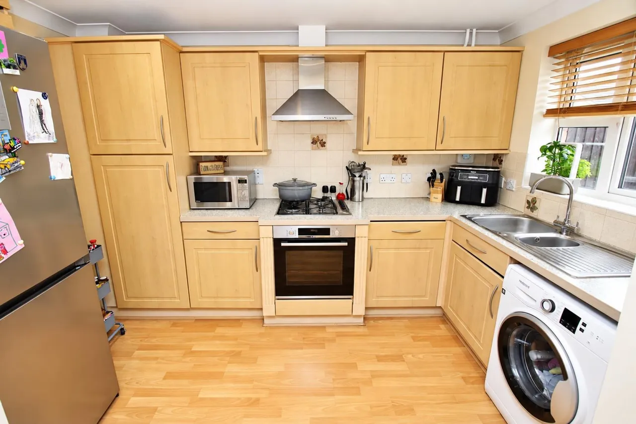 Malkin Drive, Church Langley, CM17, photo 4