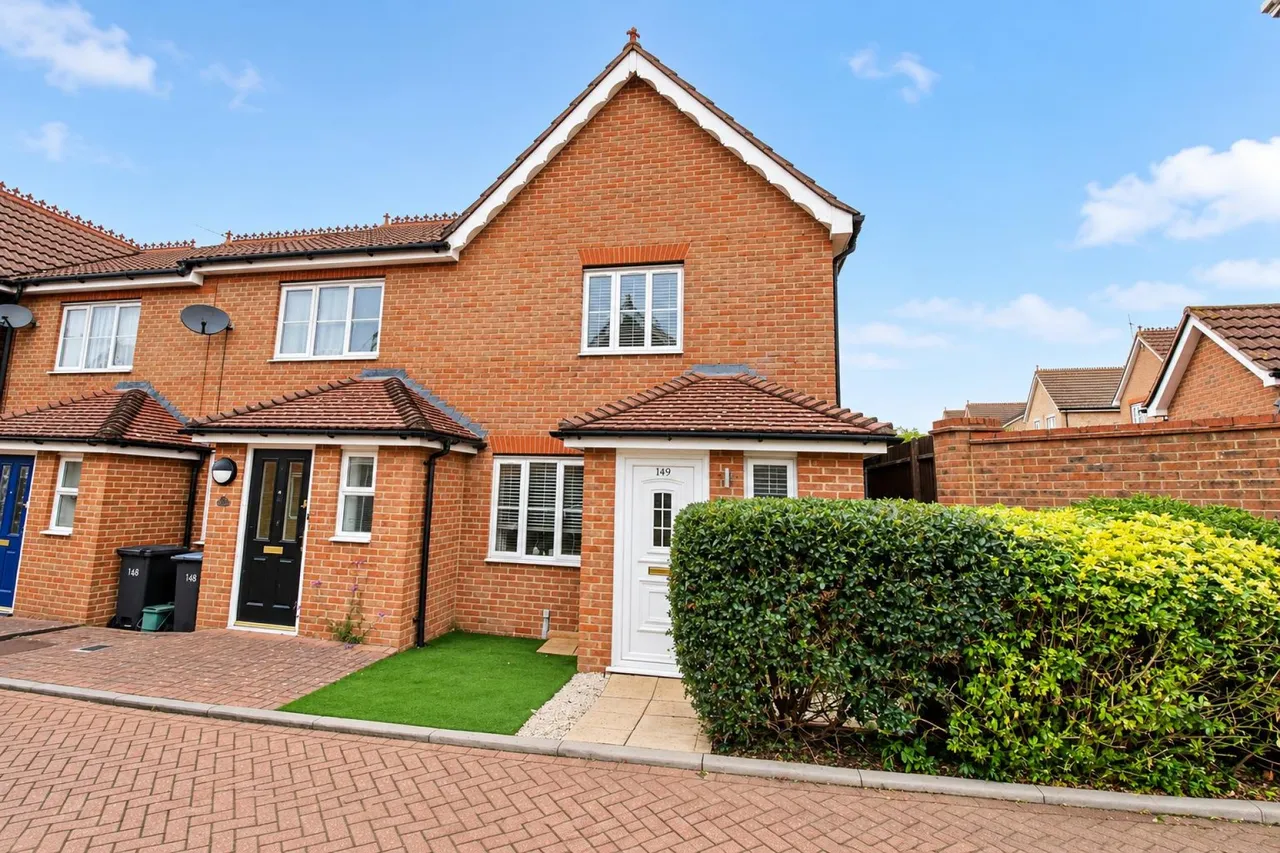 3 bed house for sale, Malkin Drive, Church Langley, CM17