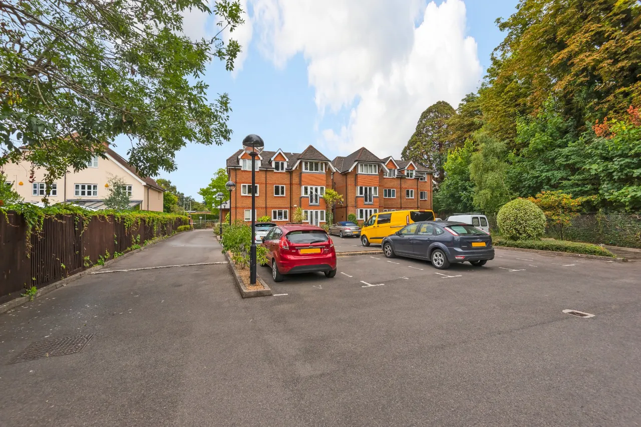 Stoke Road, Guildford, GU1, photo 12