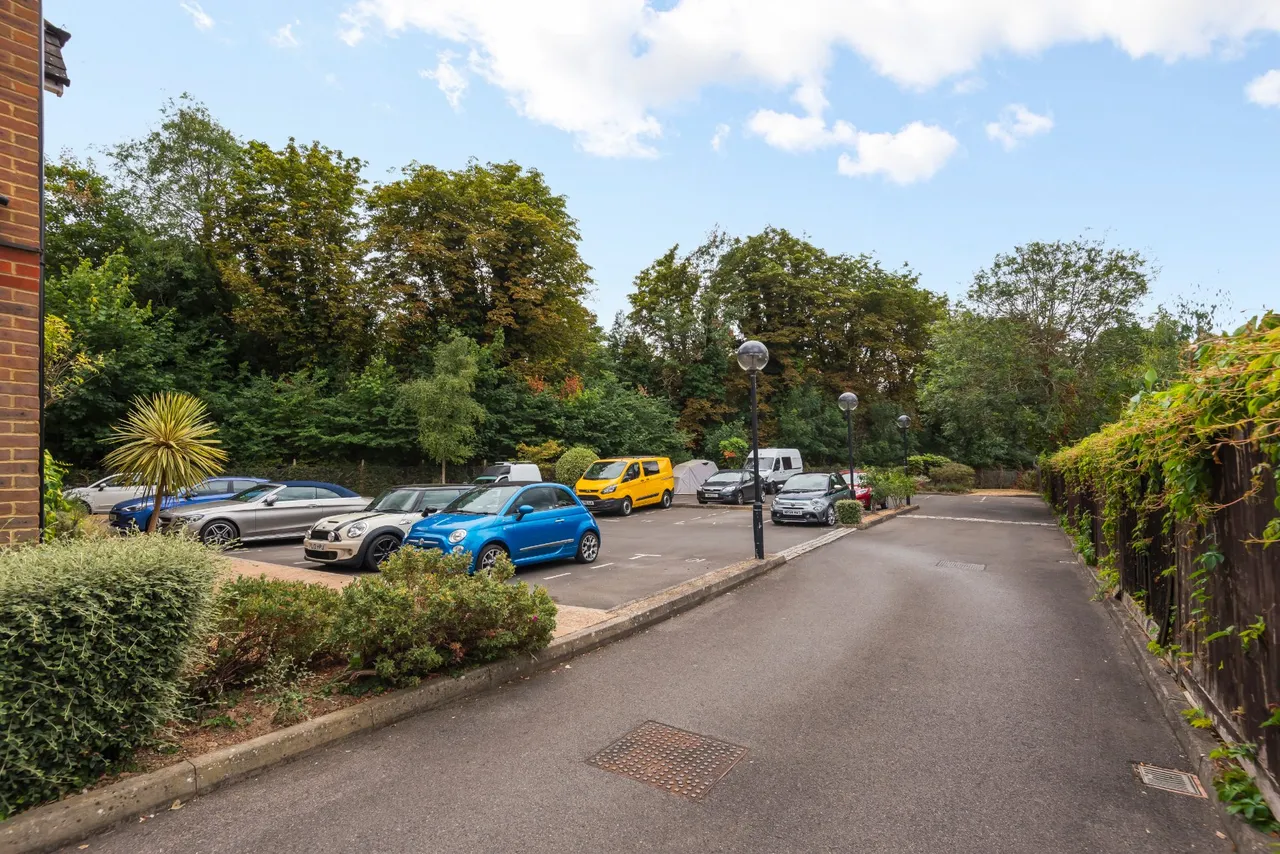 Stoke Road, Guildford, GU1, photo 11