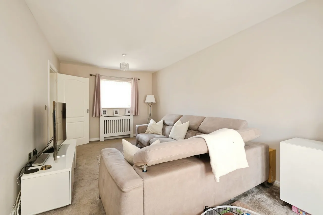 Wentworth Close, Hubberston, SA73, photo 3