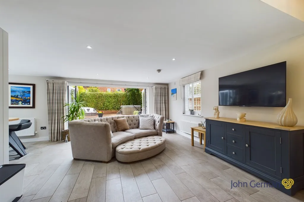 Woodstone Lane, Ravenstone, photo 4