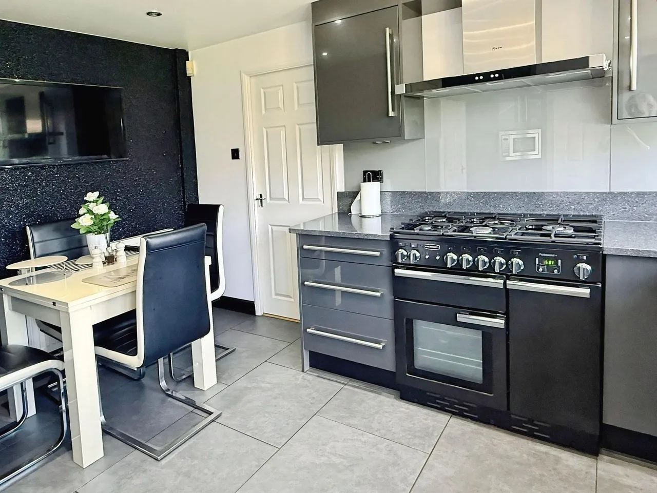 Ledbury Close, Oadby, LE2, photo 13
