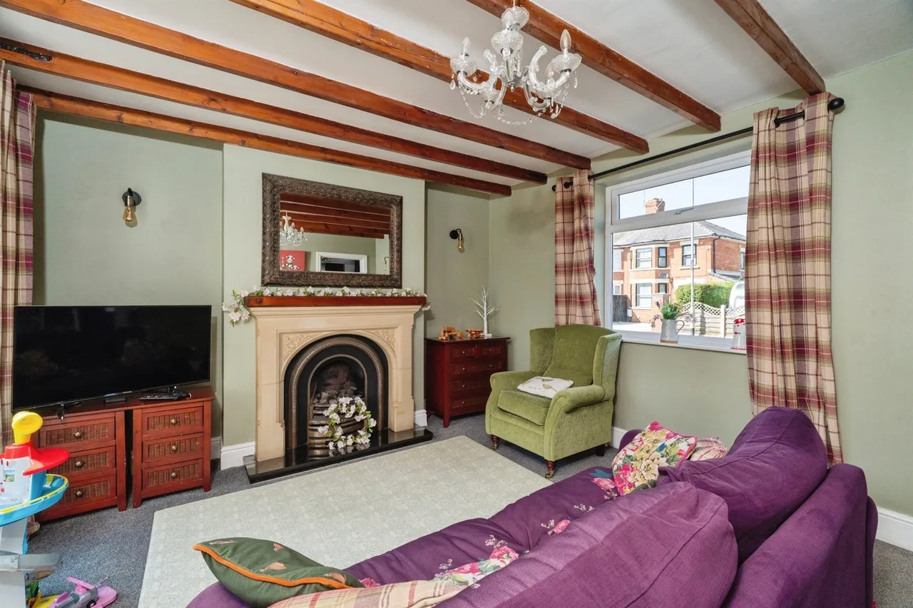Main Road, Burton Pidsea, HU12, photo 5