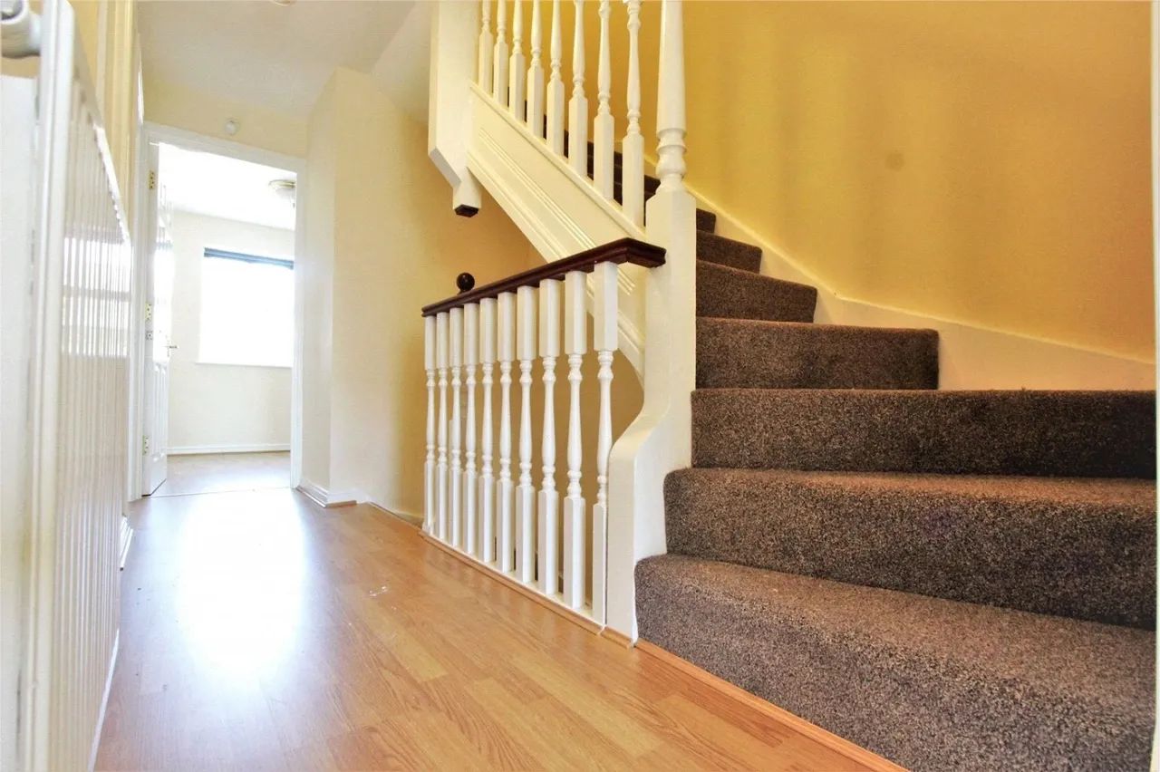 Chamberlayne Avenue, Wembley, HA9, photo 14