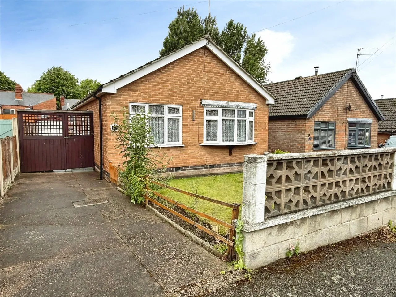 2 bed house for sale, Vernon Street, Ilkeston, DE7