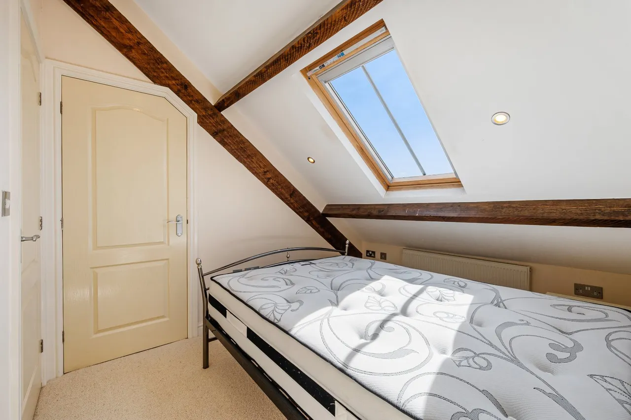 Manor Street, Otley, LS21, photo 3