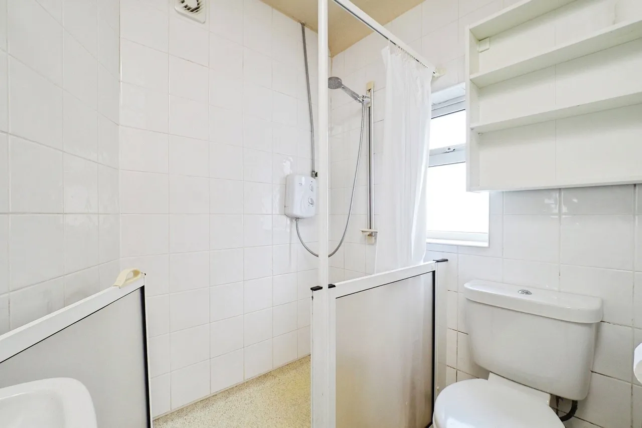 Anderson Crescent, Beeston, Nottingham, Nottinghamshire, NG9, photo 7