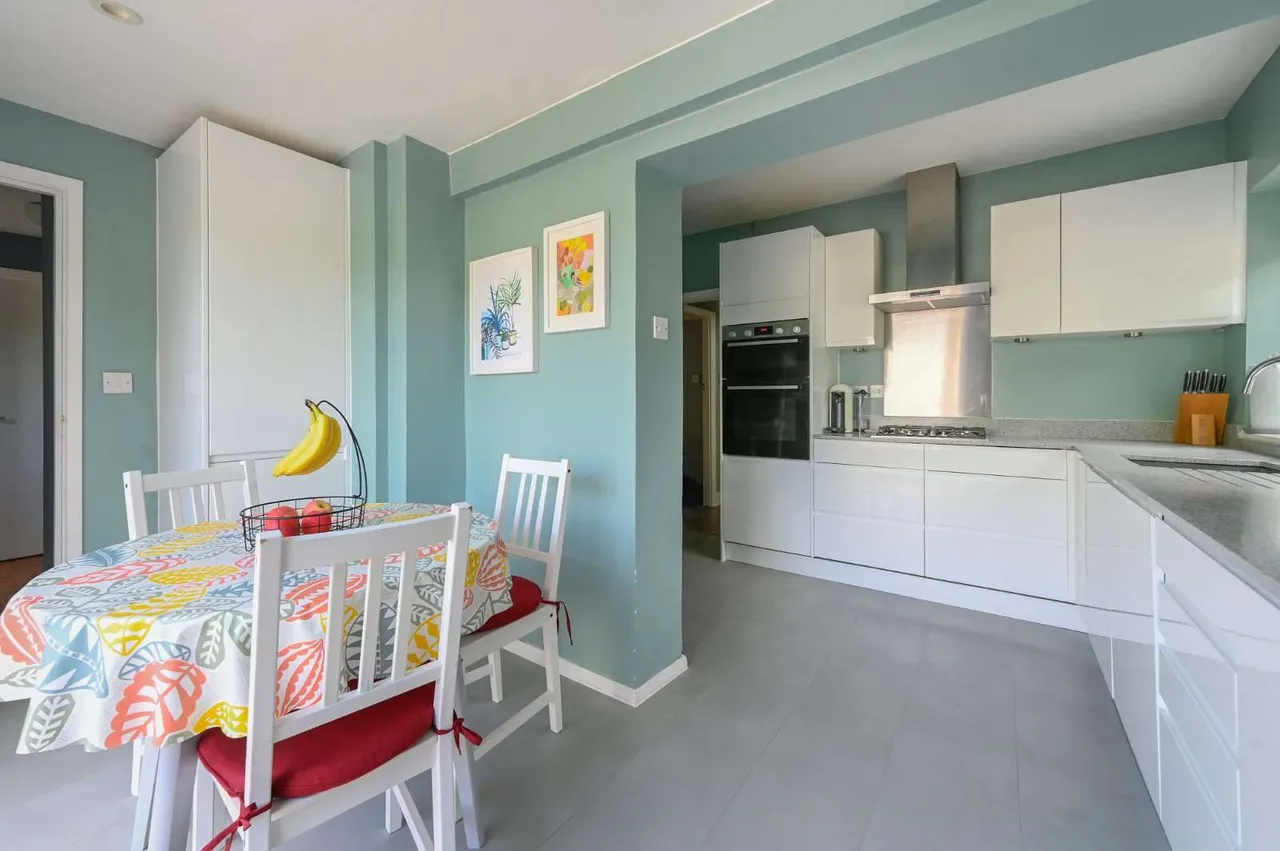 Swain Road, Tenterden, Kent, TN30 6PJ, photo 5