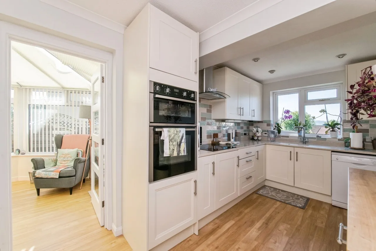 Sycamore Close, Honiton, EX14, photo 2