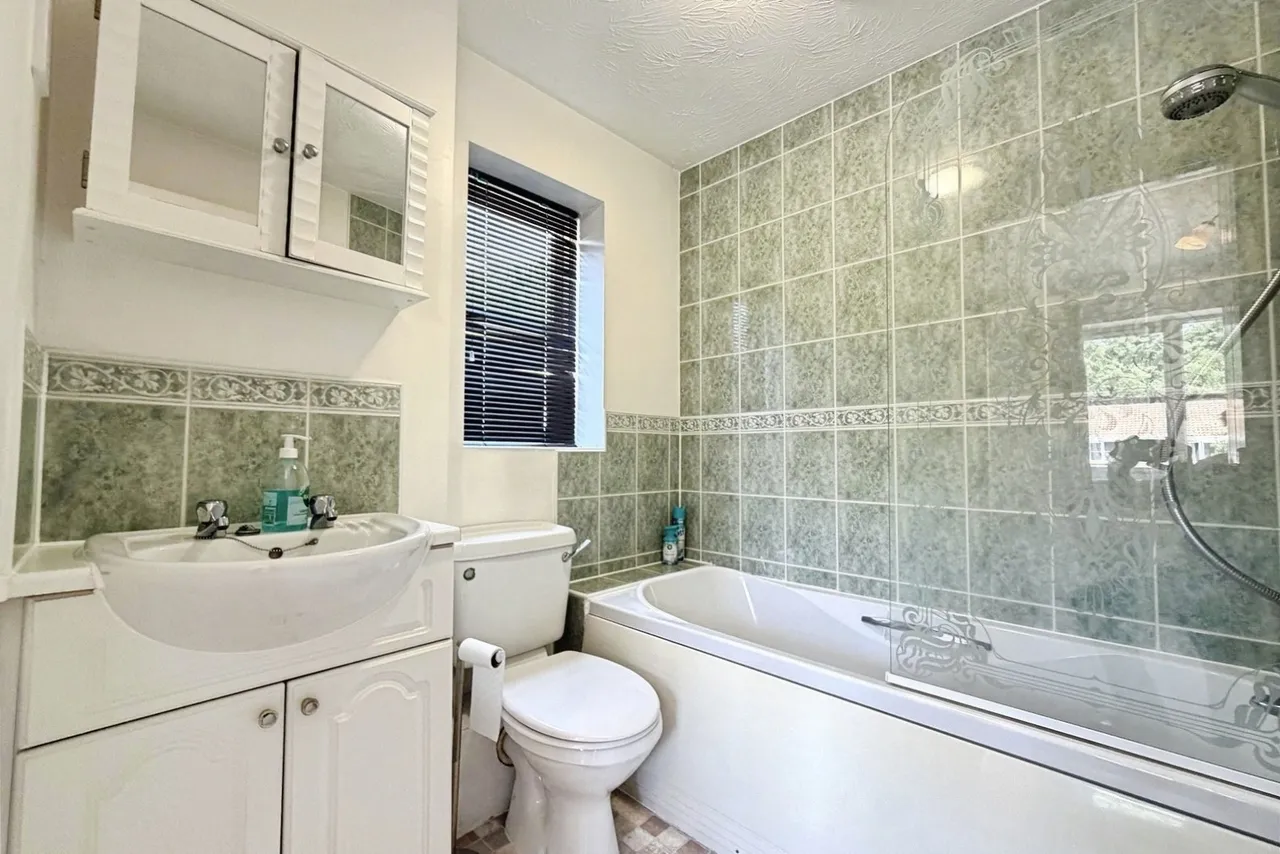 Beaufort Road, Ash Vale, Surrey, GU12 5SA, photo 6