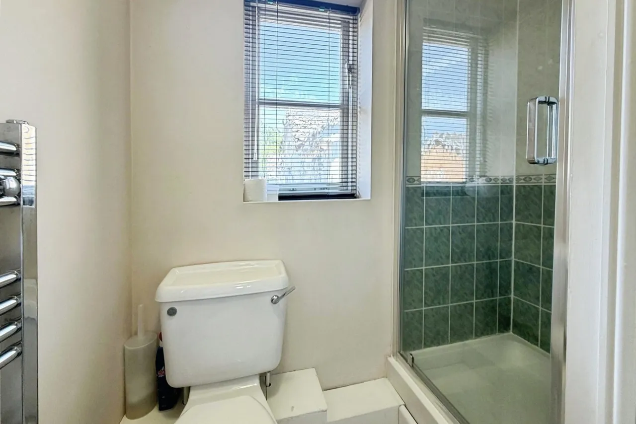 Beaufort Road, Ash Vale, Surrey, GU12 5SA, photo 11