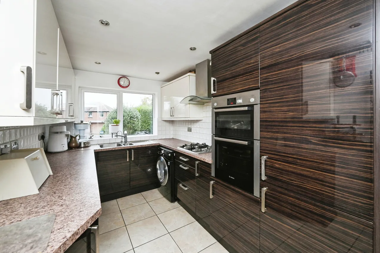 Pasture Road, Stapleford, Nottingham, Nottinghamshire, NG9, photo 2