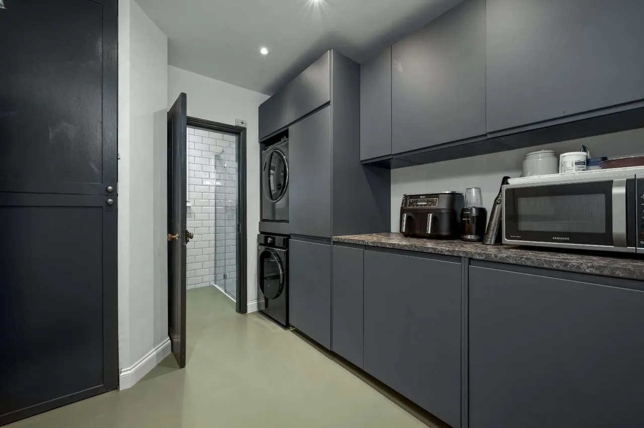 Kent Road, East Molesey, KT8, photo 9