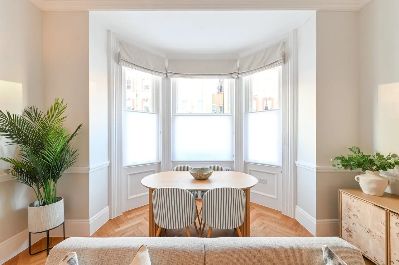 Roland Gardens, Chelsea, South Kensington, London, SW7 3PL, photo 9
