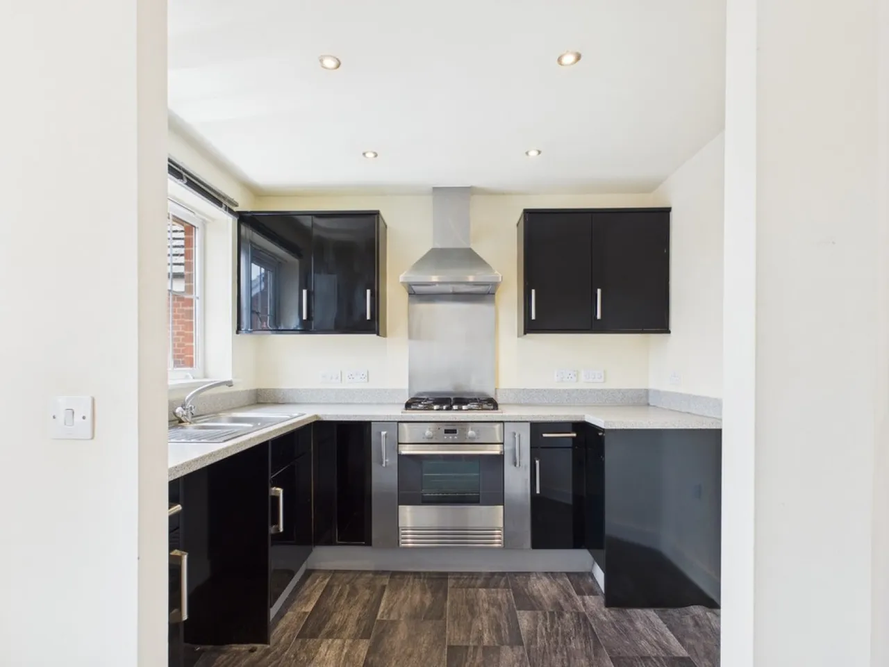 Fieldhouse Way, Stafford, ST17, photo 9