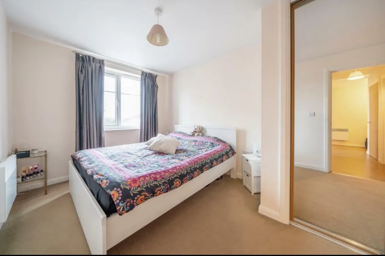 Wexham Road, Slough, SL1, photo 7