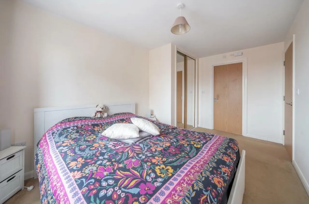 Wexham Road, Slough, SL1, photo 8