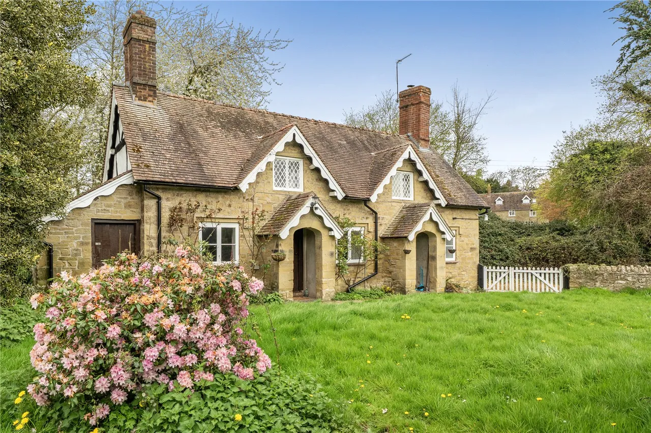 3 bed house to rent, Lower Corfton, Craven Arms, SY7