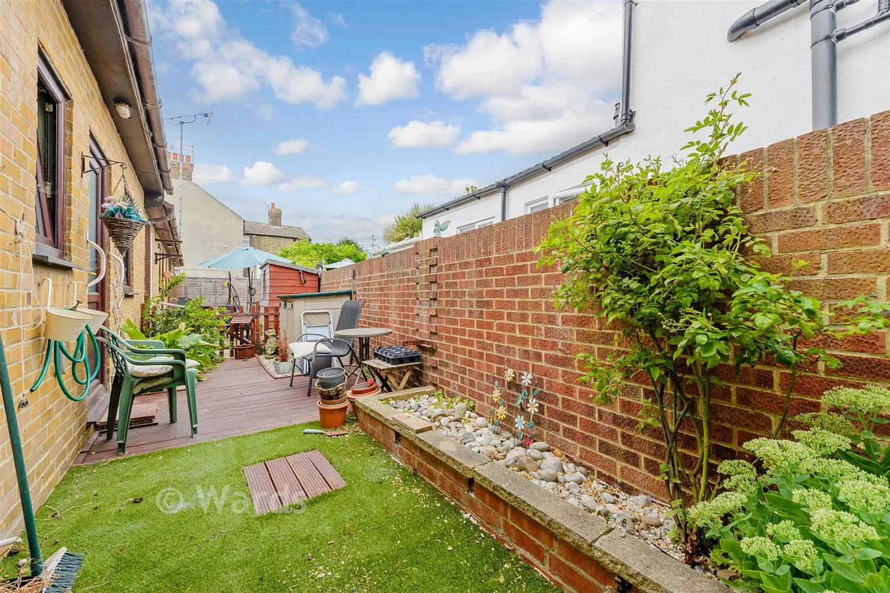 Byron Road, Gillingham, ME7, photo 2