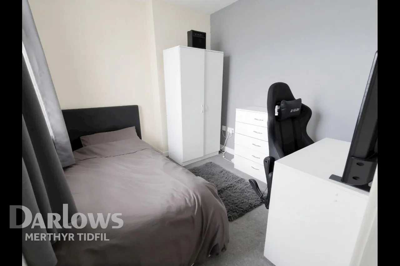Woodland Place, Merthyr Tydfil, photo 14
