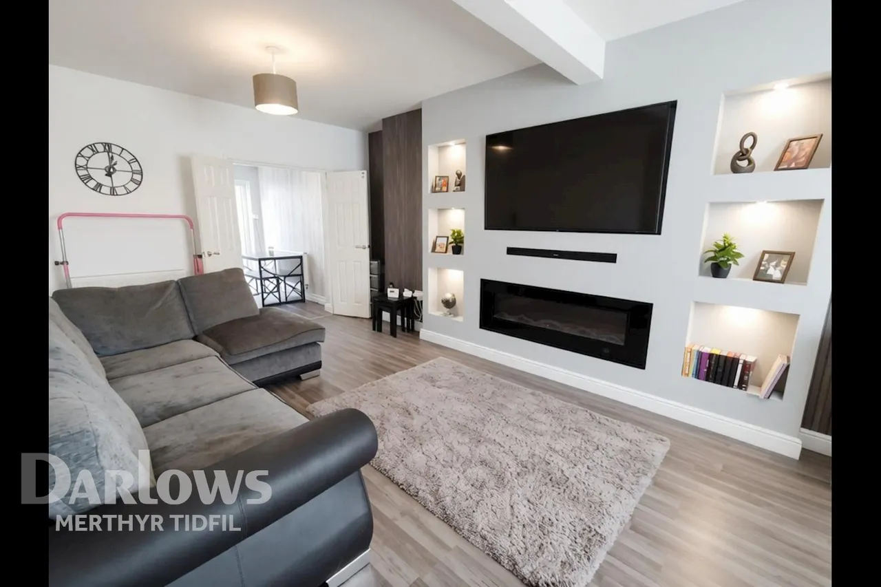 Woodland Place, Merthyr Tydfil, photo 4