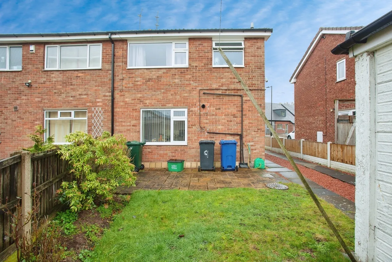 Bretby Close, Doncaster, South Yorkshire, DN4, photo 16
