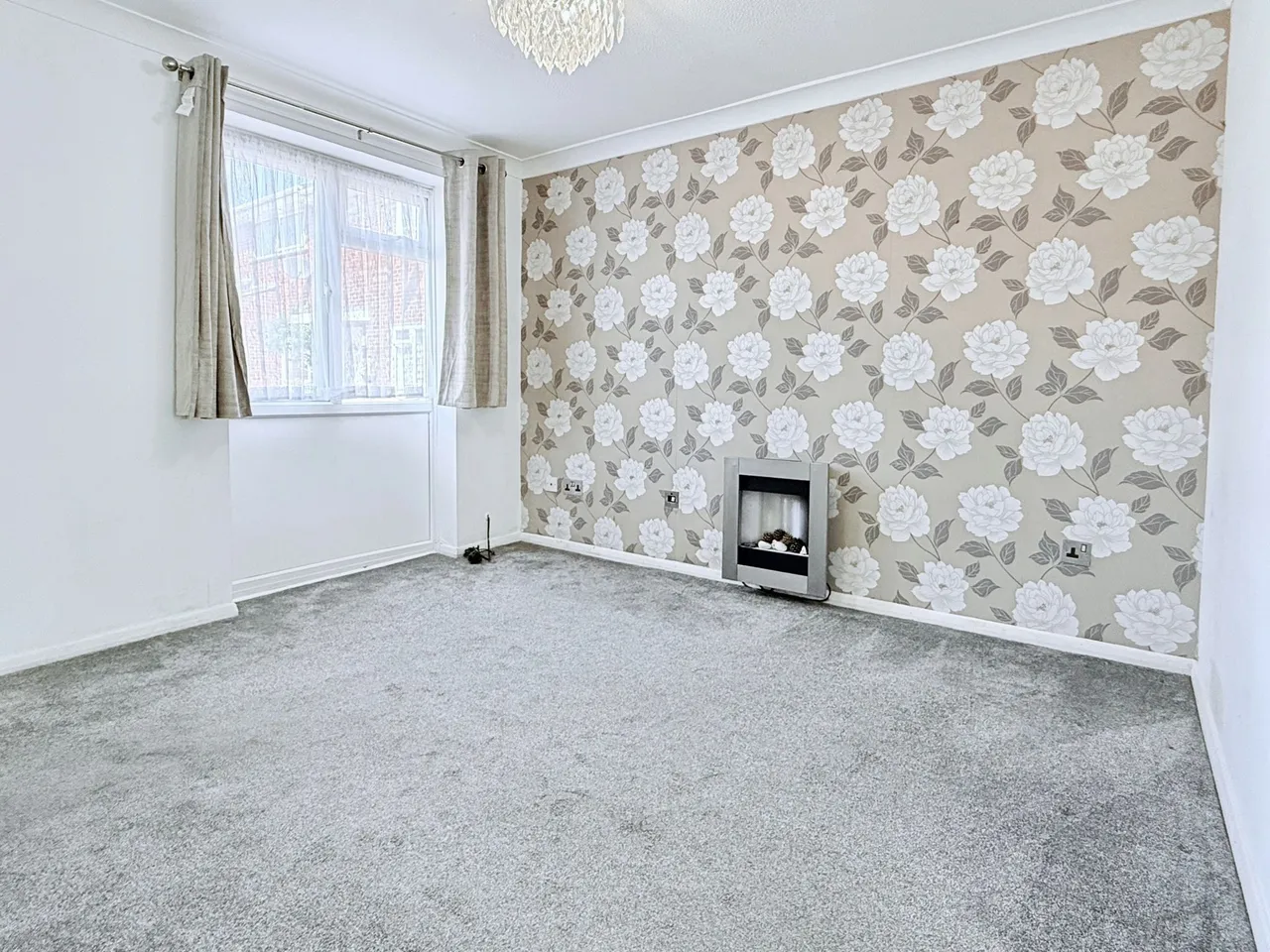 Begonia Close, Chelmsford, Essex, CM1 6NL, photo 3