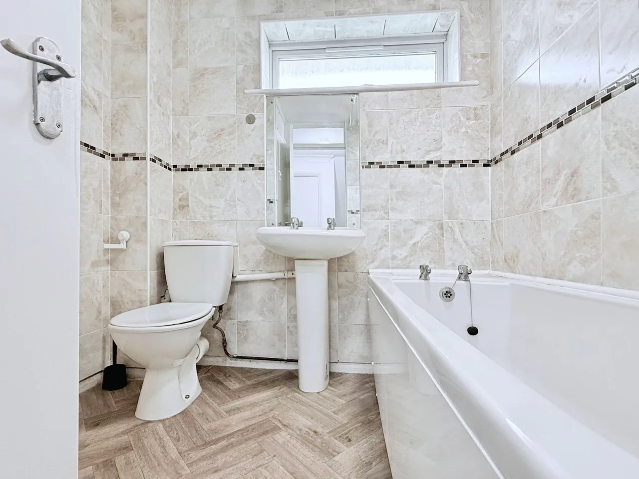 Begonia Close, Chelmsford, Essex, CM1 6NL, photo 8
