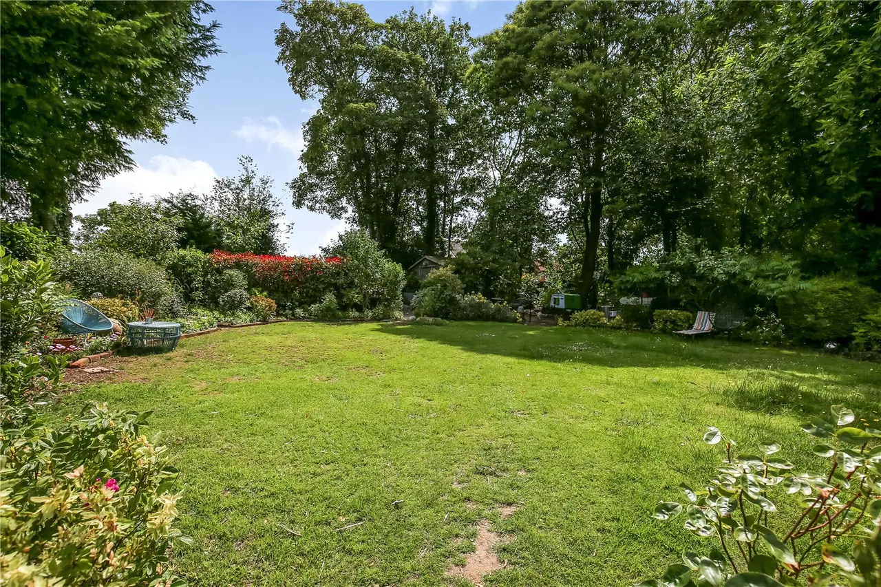 Silver Wood, Alderbury, Salisbury, Wiltshire, SP5 3TN, photo 26
