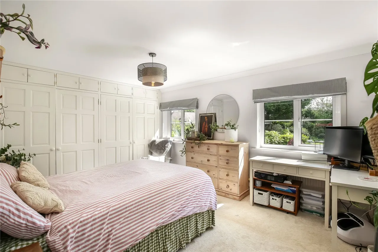 Silver Wood, Alderbury, Salisbury, Wiltshire, SP5 3TN, photo 14